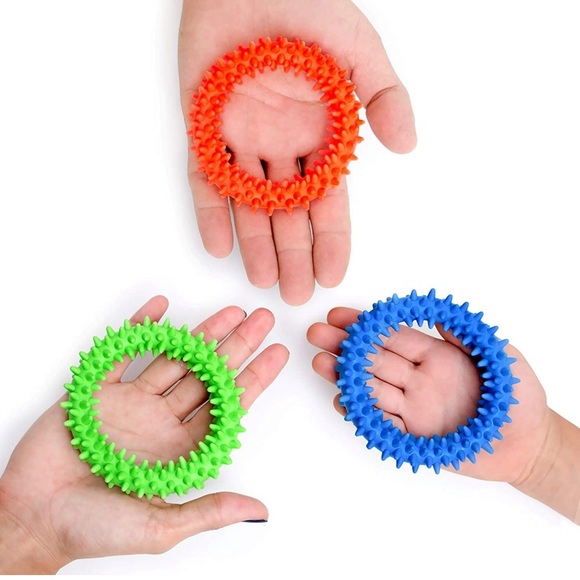 🆕 Sensory Ring and Fidget Toy 3 Pack | Soft, Flexible Ring and Rubber Spikes - Picture 6 of 8